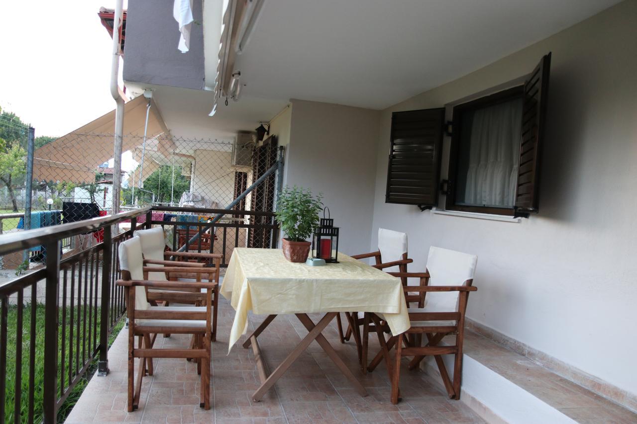 Katina'S House Appartement Vourvourou Buitenkant foto
